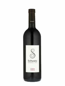 Eine Flasche Syrah Premium vom Weingut Schwarz
