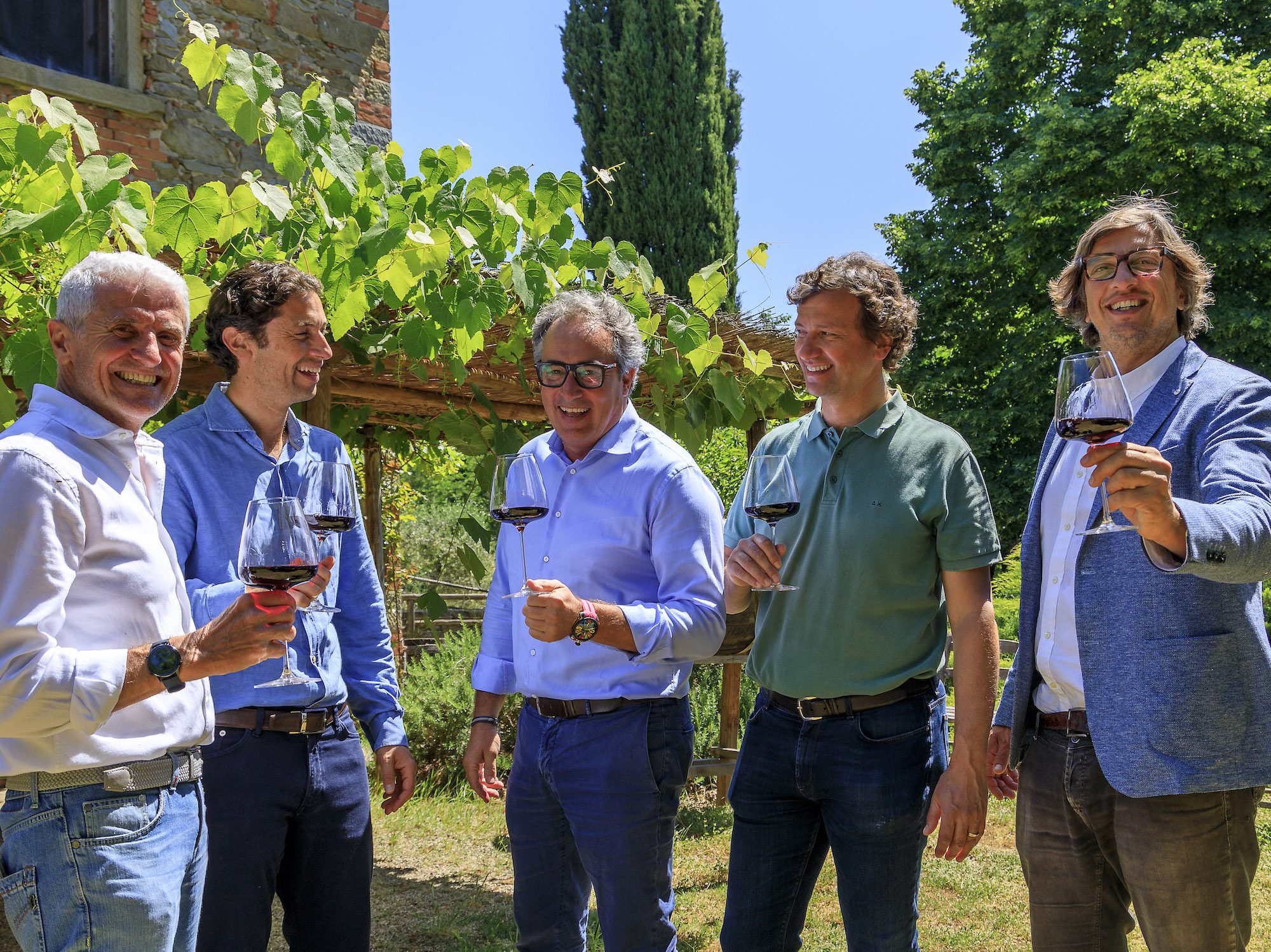 Italiens Bio-Weingut des Jahres - das Team von Fattoria La Vialla